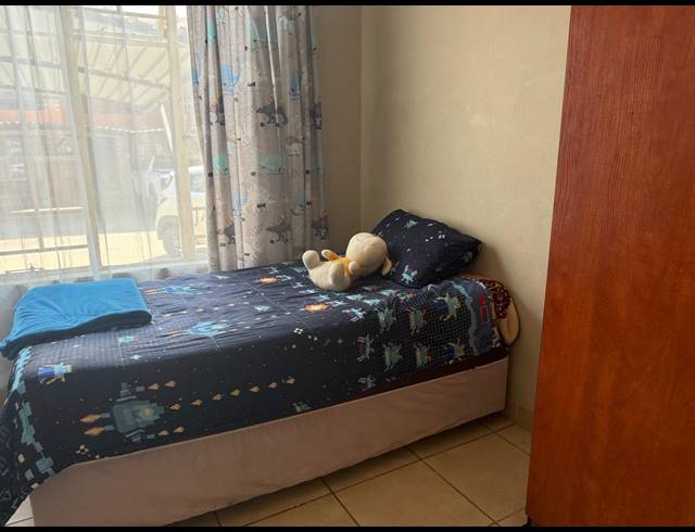 3 BEDROOM APARTMENT FOR SALE IN WATERVAL EAST